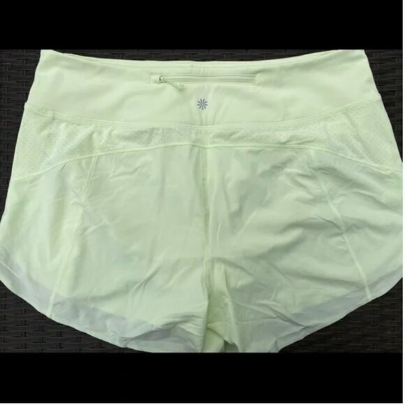 Athleta Run With It 4.5" Short Tequilla Green size XL - Picture 7 of 7